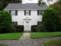 59 Puritan Rd, Newton, MA 02461-1036