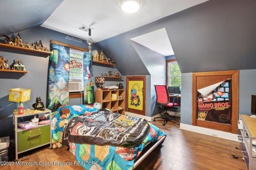 603 Veterans Hwy, Jackson Twp NJ  08527-3730 exterior