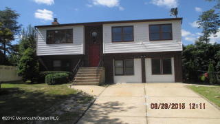 10 Aimy Ct, Matawan NJ  07747-9668 exterior