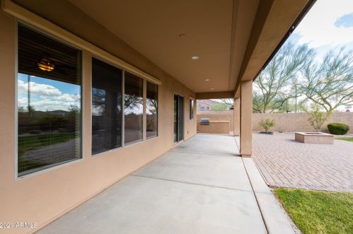 1605 Aloe Vera Dr, Phoenix AZ 85085-8053 exterior