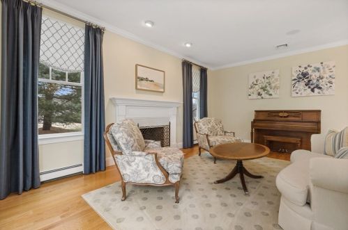 27 Maryknoll Dr, Hingham MA 02043-3477 exterior