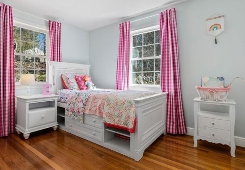 277 Haverhill St, North Reading MA 01864-1452 exterior