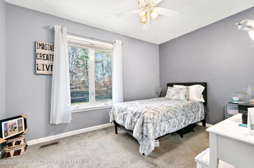 82 Buckingham Dr, Jackson Twp NJ 08527-2640 exterior