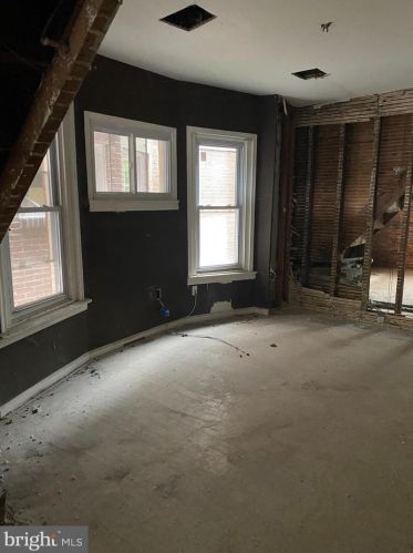 4916 Chestnut St, Philadelphia PA  19139-3516 exterior