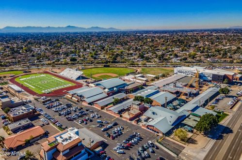 8241 Central Ave, Phoenix AZ  85020-3561 exterior