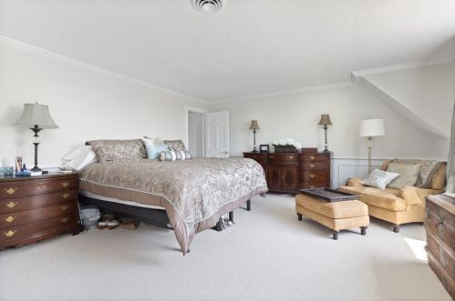 11 Bay Cliff Cir, Plymouth MA 02360-1458 exterior