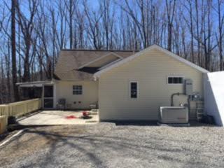 466 Cove Rd, Monterey TN  38574-7050 exterior