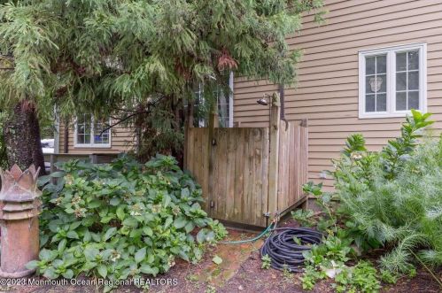 459 Sycamore Ave, Tinton Falls NJ 07724-3207 exterior