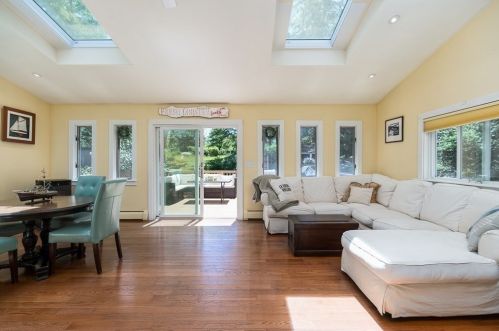 63 Curtis St, Rockport MA 01966-1237 exterior