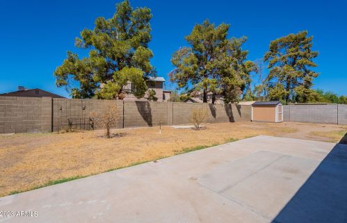 6838 42nd Way, Phoenix AZ  85042-5211 exterior