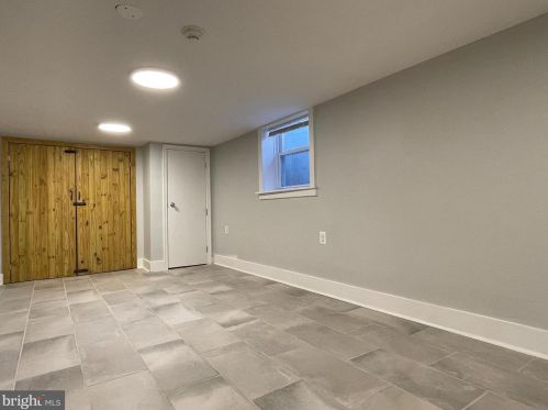 1815 20 St, Philadelphia PA 19145-2048 exterior