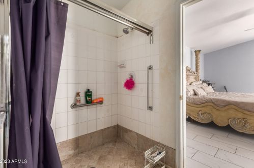 11840 44th St, Phoenix AZ  85044-2424 exterior