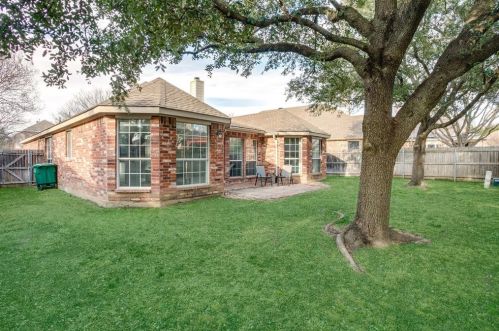 8009 Hosta Way, Fort Worth TX  76123-1830 exterior