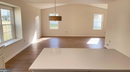 109 Carriage Hill Ct, Columbus NJ  08022-1067 exterior