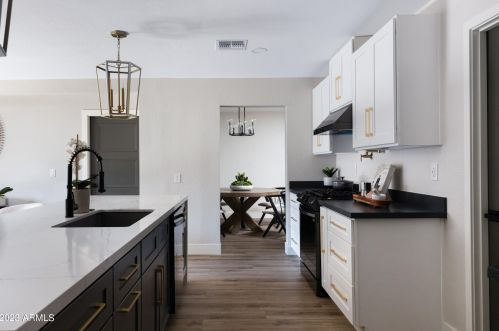 4115 Catalina Dr, Phoenix AZ 85015-6024 exterior