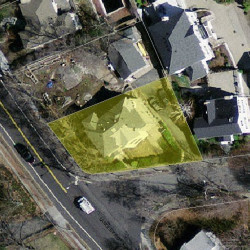 4 Beecher Pl, Newton MA 02459-2313 aerial view