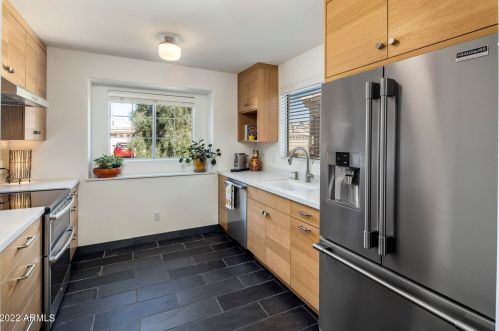 4613 Charleston Ave, Phoenix AZ 85032-9548 exterior