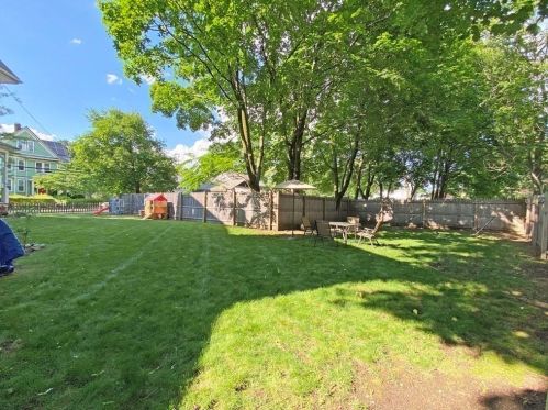 192 Auburndale Ave, Newton MA 02466-1602 exterior