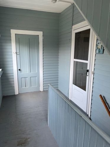 18 Ames St, Worcester MA 01610-2001 exterior