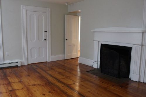 368 Elm St, West Bridgewater MA 02379-1158 exterior