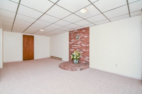 6 Dorothy Dr, Plymouth MA 02360-6232 exterior