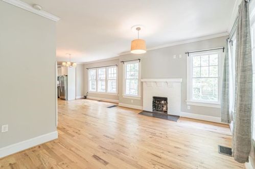 703 Erin Ave, Atlanta GA 30310-4213 exterior