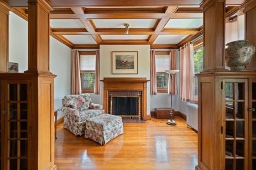 119 Washington St, Newton MA 02458-2250 exterior