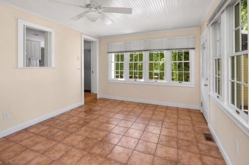 18 Stoddard Rd, Hingham MA 02043-2941 exterior