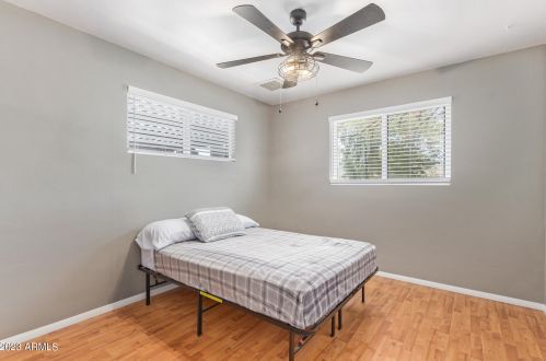 3407 44th Pl, Phoenix AZ  85018-6025 exterior