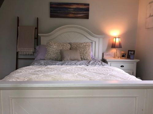 28 Highland Ave, West Bridgewater MA 02379-1118 exterior