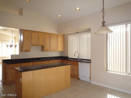 13634 12th Pl, Phoenix AZ  85022-4968 exterior