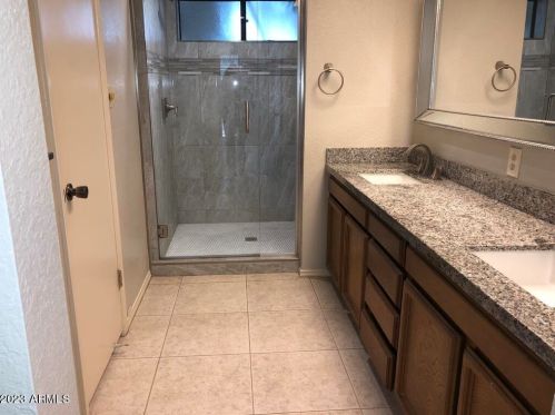 22 Butler Dr, Phoenix AZ 85051-4741 exterior