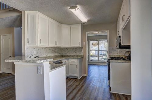 254 Hillandale Dr, Stockbridge GA 30281-3048 exterior