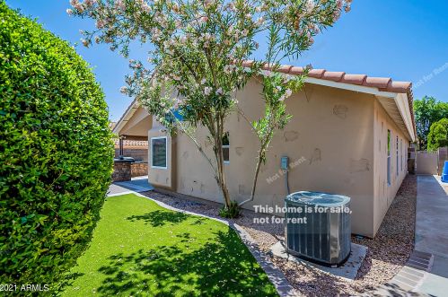 4520 Bighorn Ave, Phoenix AZ  85044-4957 exterior