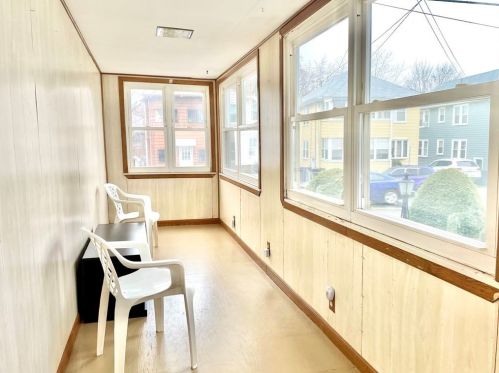 592 Washington Ave, Chelsea MA 02150-3907 exterior