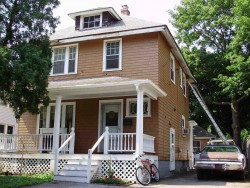 305 Nevada St, Newton, MA 02460-1463
