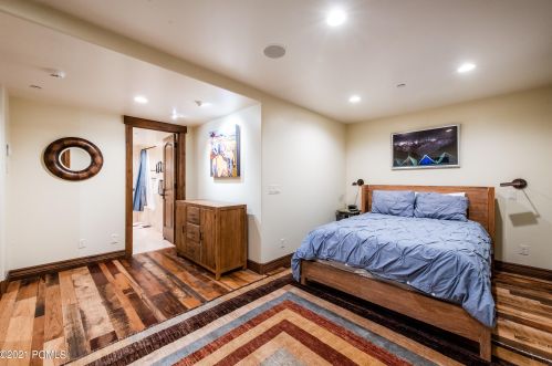 426 Woodside Ave, Park City UT exterior