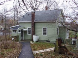 66 Rockland Pl, Newton, MA 02464-1234