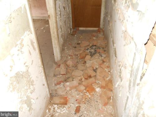 1923 20 St, Philadelphia PA 19145-2801 exterior