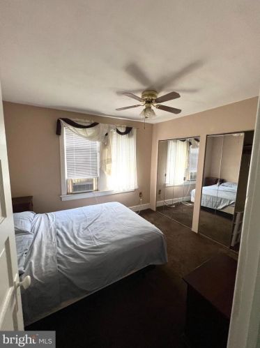 24 Newkirk Ave, Trenton NJ 08610-4825 exterior