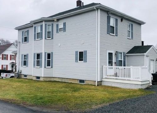 23 Anawan St, Taunton, MA 02780-2952