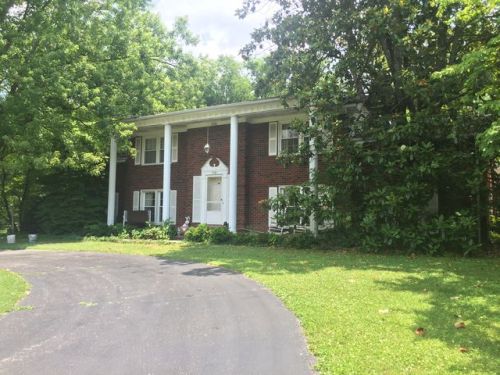 318 Hillaire Dr, Hopkinsville, KY 42240-4908