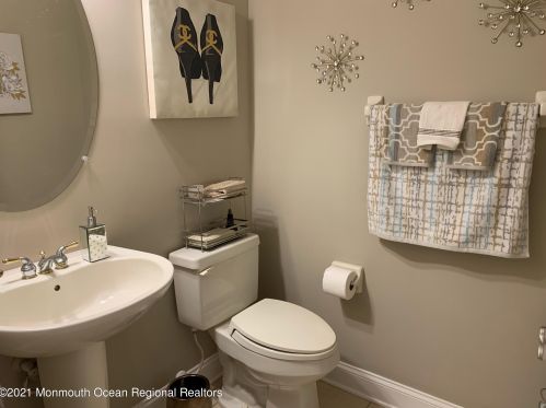 106 Brookfield Dr, Jackson Twp NJ 08527-4086 exterior