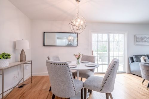 137 Wall St, East Bridgewater MA 02324-1519 exterior