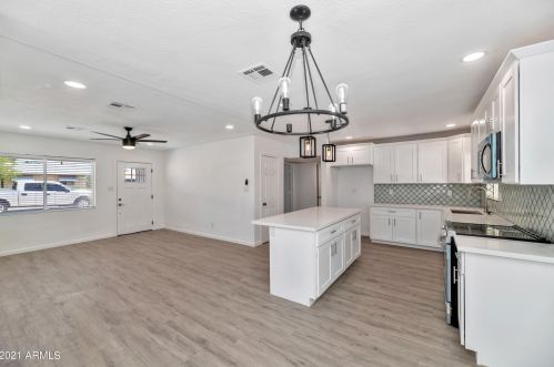 1820 45th St, Phoenix AZ  85008-4104 exterior