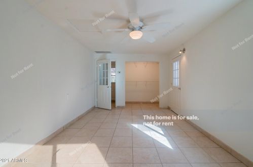 4016 Edgemont Ave, Phoenix AZ 85008-1512 exterior