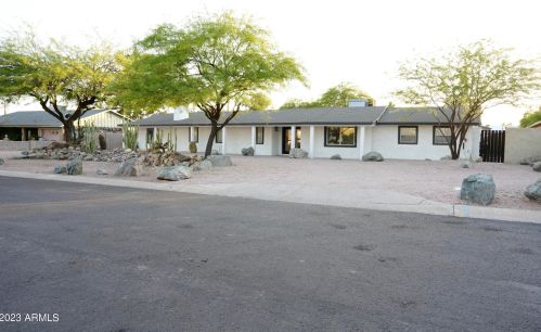 8028 14th Pl, Phoenix, AZ 85020-3816