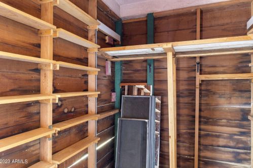 525 Edgemont Ave, Phoenix AZ 85035-1809 exterior