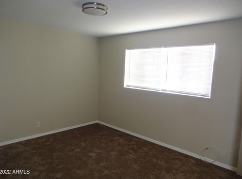 1017 Butler Dr, Phoenix AZ  85020-3717 exterior