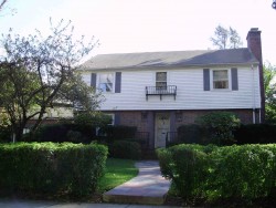25 Oldham Rd, Newton, MA 02465-2326